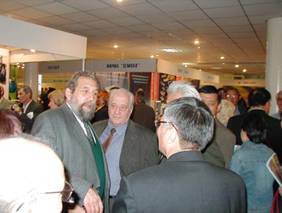 ICWC members, ICWC executive bodies heads and guests are visiting exhibition WATER �2003